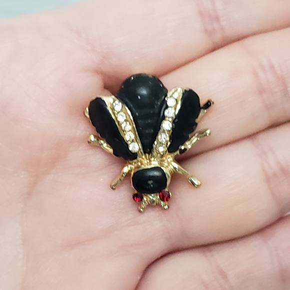 Vintage Enamel Rhinestone Bug Beetle Fly Insect Brooch Pin - Picture 2 of 6